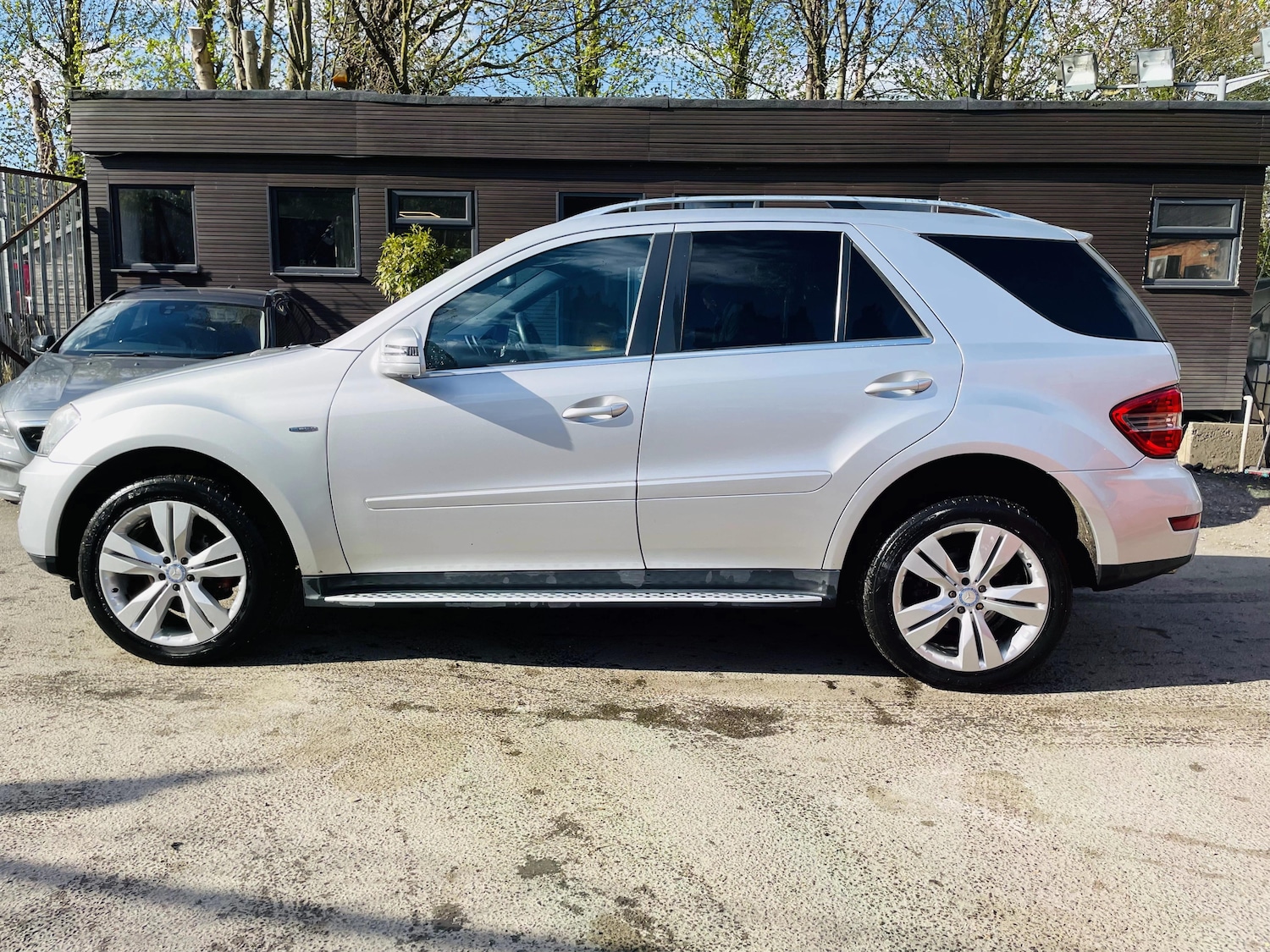 Used Mercedes-Benz M Class 2011 for sale - 78101515: Photo 14