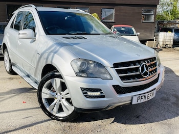 Used Mercedes-Benz M Class 2011 for sale - 78101515: Photo