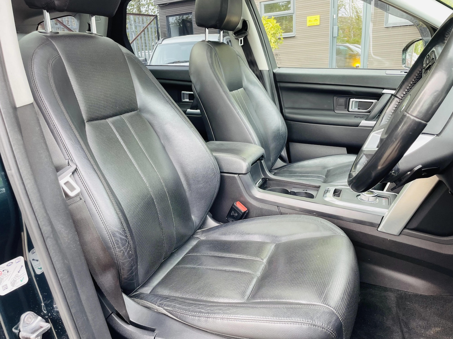 Used Land Rover Discovery Sport 2016 for sale - 78205541: Photo 10