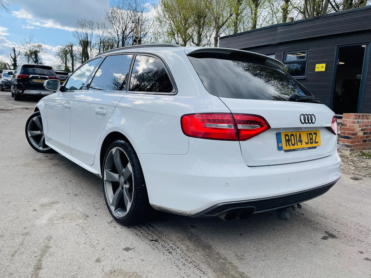 Used Audi A4 2014 for sale - 78101518: Photo 1