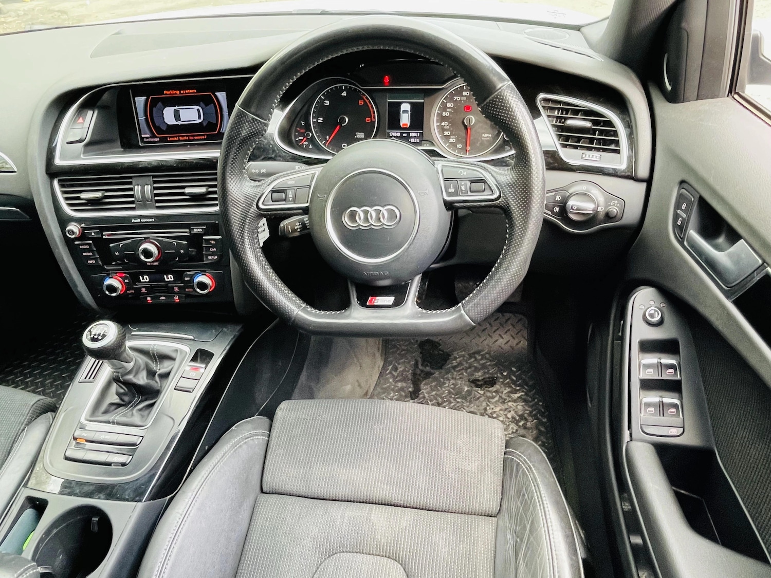Used Audi A4 2014 for sale - 78101518: Photo 9