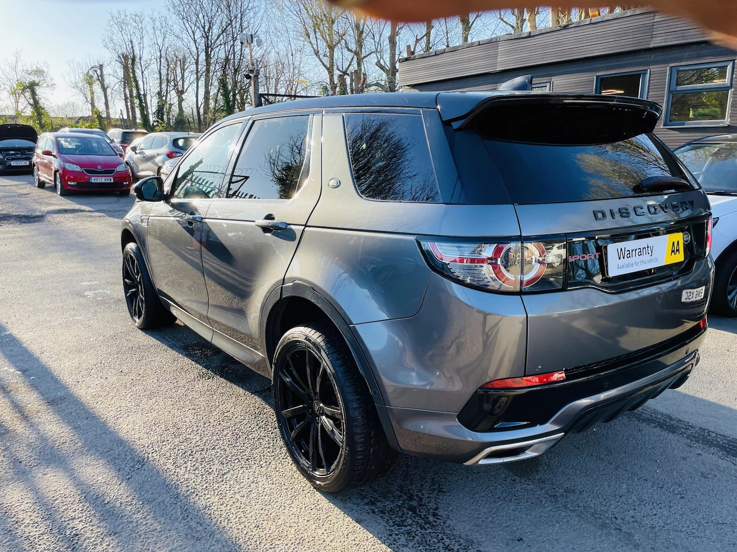 Used Land Rover Discovery Sport 2017 for sale - 77937619: Photo 2