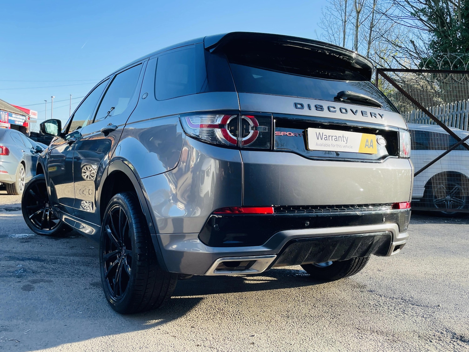 Used Land Rover Discovery Sport 2017 for sale - 77937619: Photo 5