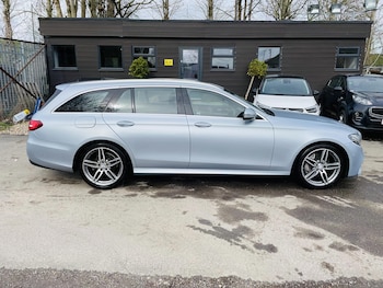 Used Mercedes-Benz E Class 2017 for sale - 77888789: Photo