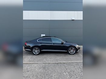 Used Volkswagen Passat 2017 for sale - 79612862: Photo