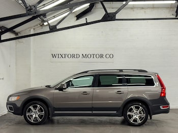 Used Volvo XC70 2012 for sale - 75884454: Photo