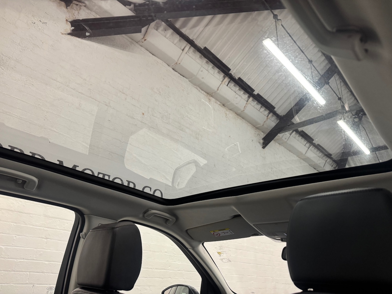 Used Land Rover Discovery Sport 2017 for sale - 77136747: Photo 31