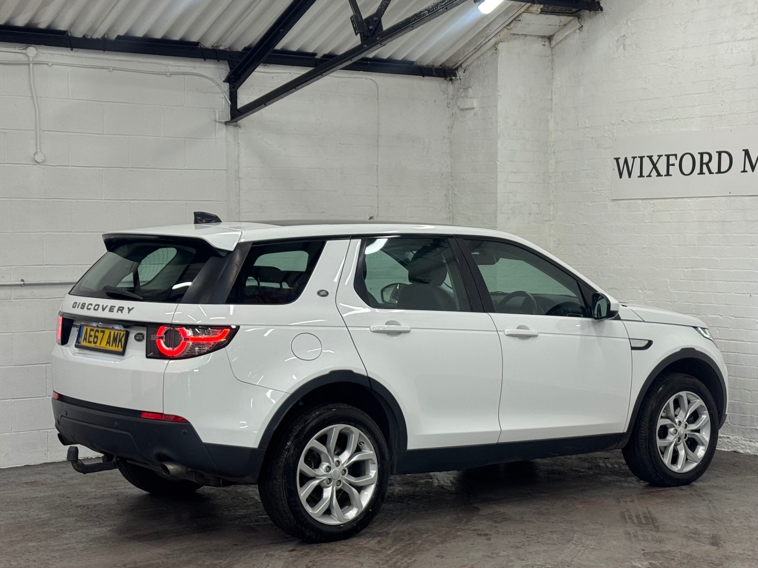 Used Land Rover Discovery Sport 2017 for sale - 77136747: Photo 50