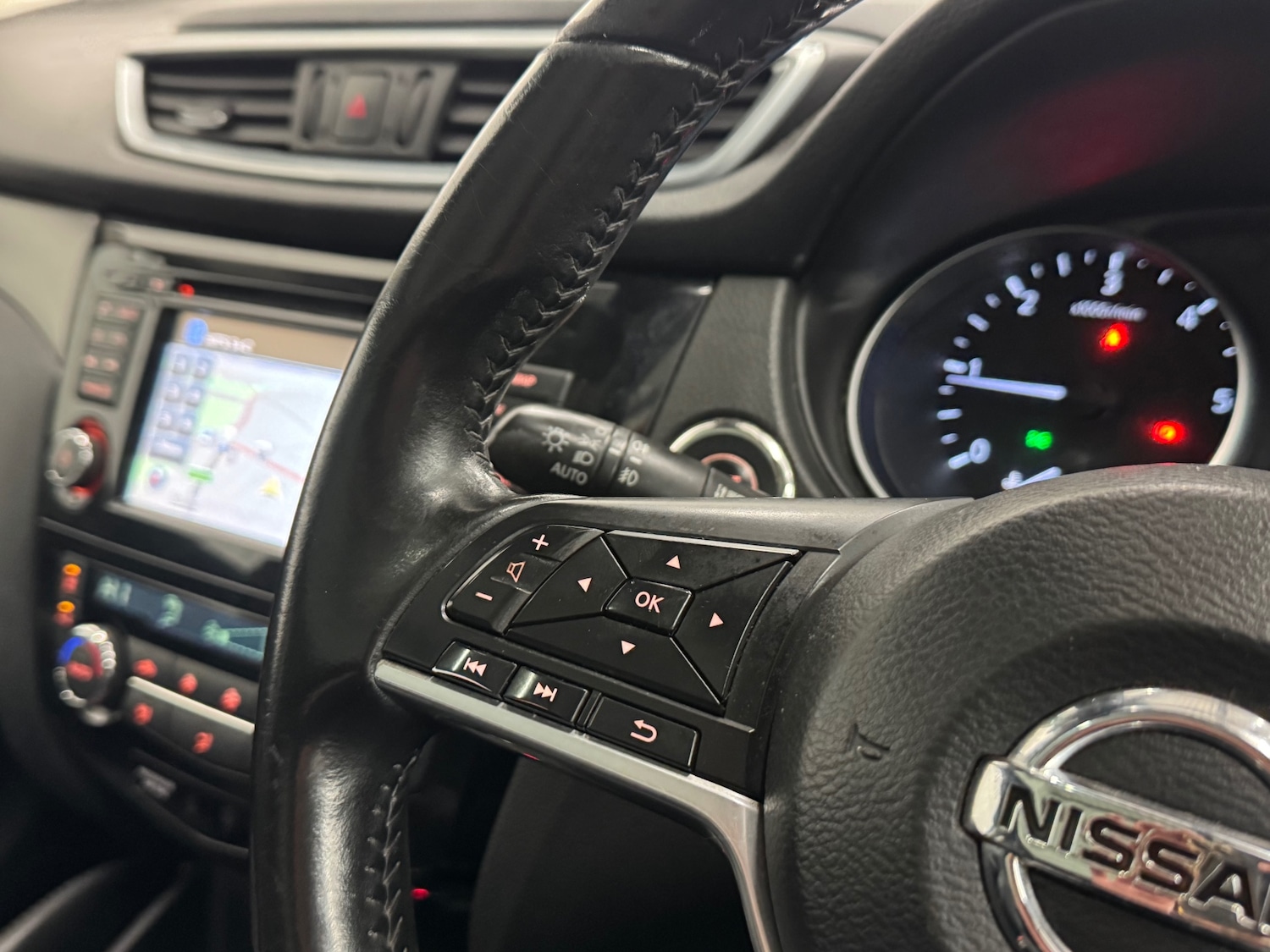 Used Nissan Qashqai 2018 for sale - 77136628: Photo 19