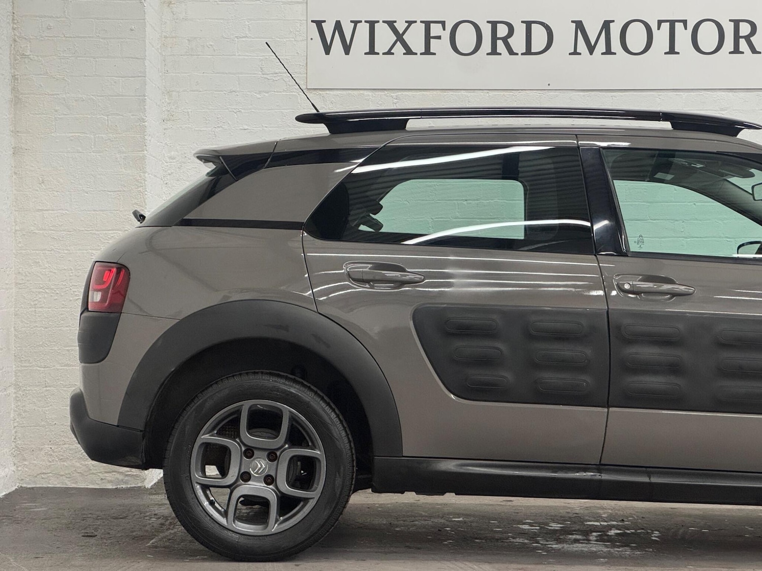 Used Citroen C4 Cactus 2017 for sale - 76936126: Photo 31
