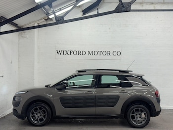 Used Citroen C4 Cactus 2017 for sale - 76936126: Photo