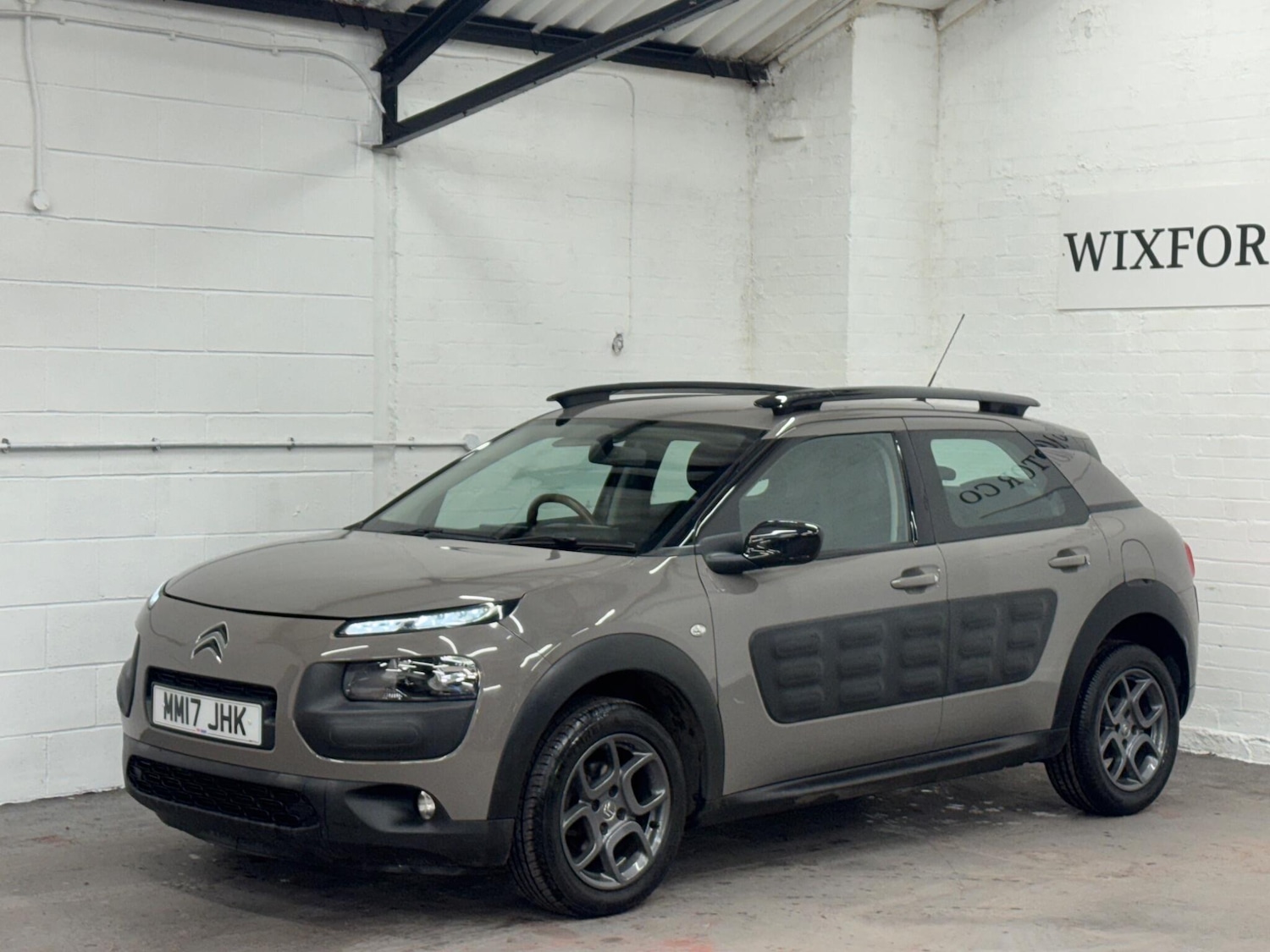 Used Citroen C4 Cactus 2017 for sale - 76936126: Photo 5