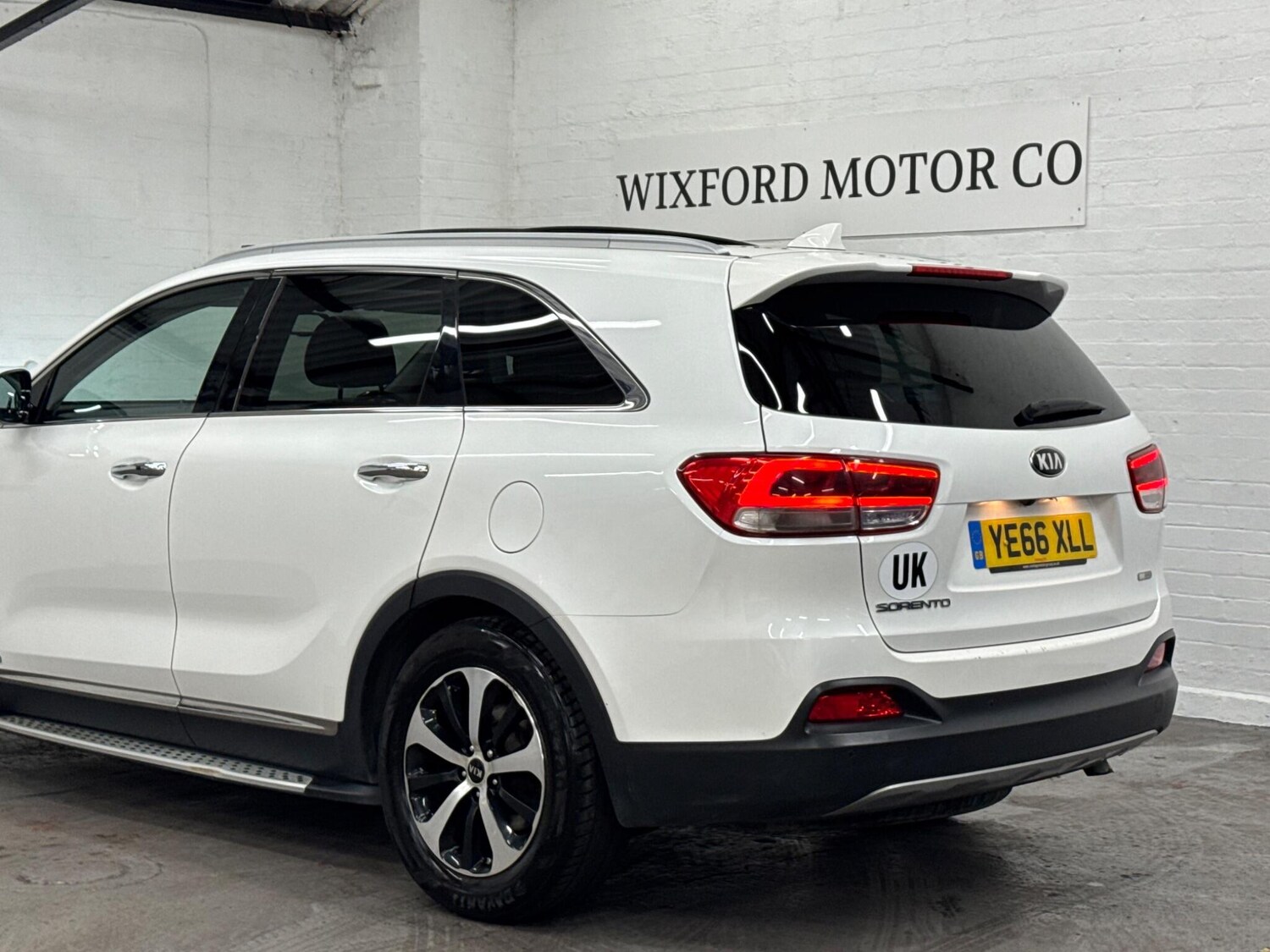 Used Kia Sorento 2016 for sale - 76995547: Photo 43