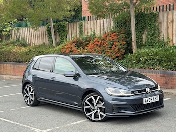 Volkswagen - Golf