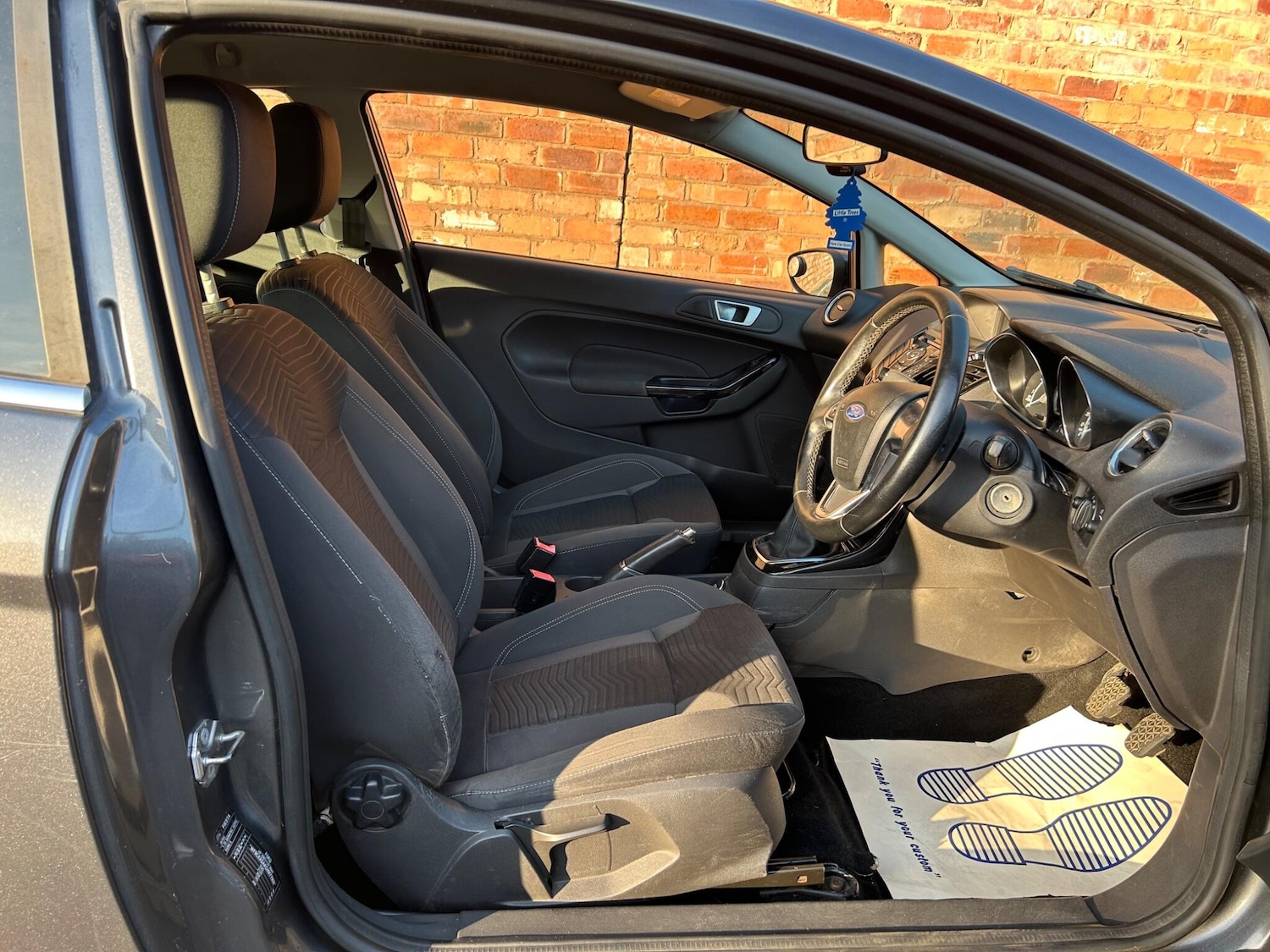 Used Ford Fiesta 2017 for sale - 76989218: Photo 13