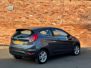 Used Ford Fiesta 2017 for sale - 76989218: Photo
