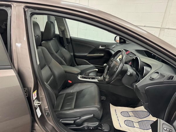 Used Honda Civic 2012 for sale - 76294455: Photo 12
