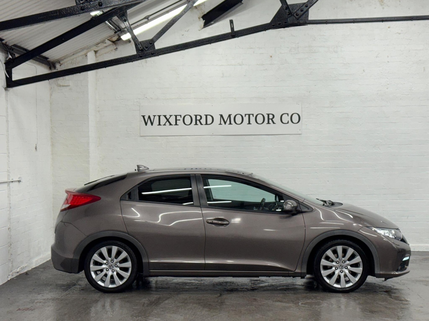 Used Honda Civic 2012 for sale - 76294455: Photo 2