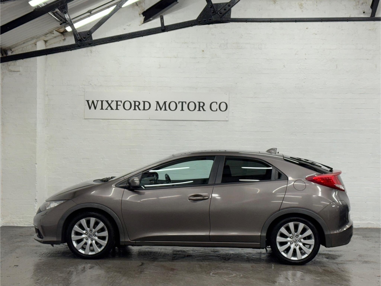 Used Honda Civic 2012 for sale - 76294455: Photo 3