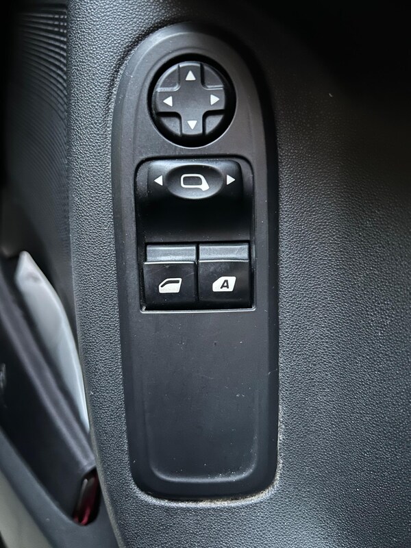 Used Citroen C3 2012 for sale - 76276004: Photo 25