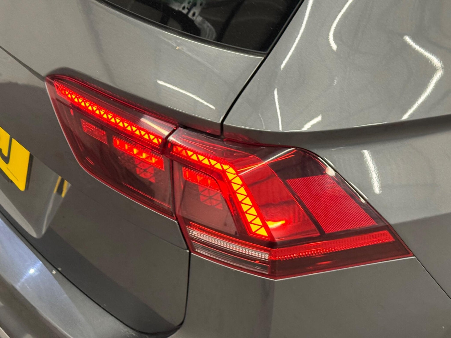 Used Volkswagen Tiguan 2019 for sale - 76996748: Photo 41