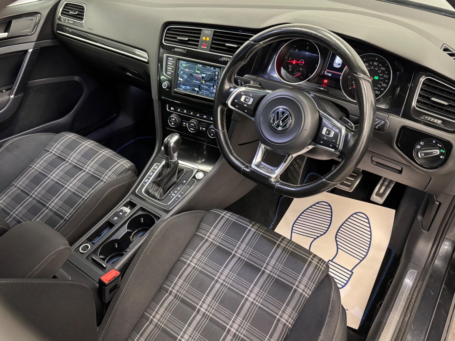 Used Volkswagen Golf 2016 for sale - 76276021: Photo 10