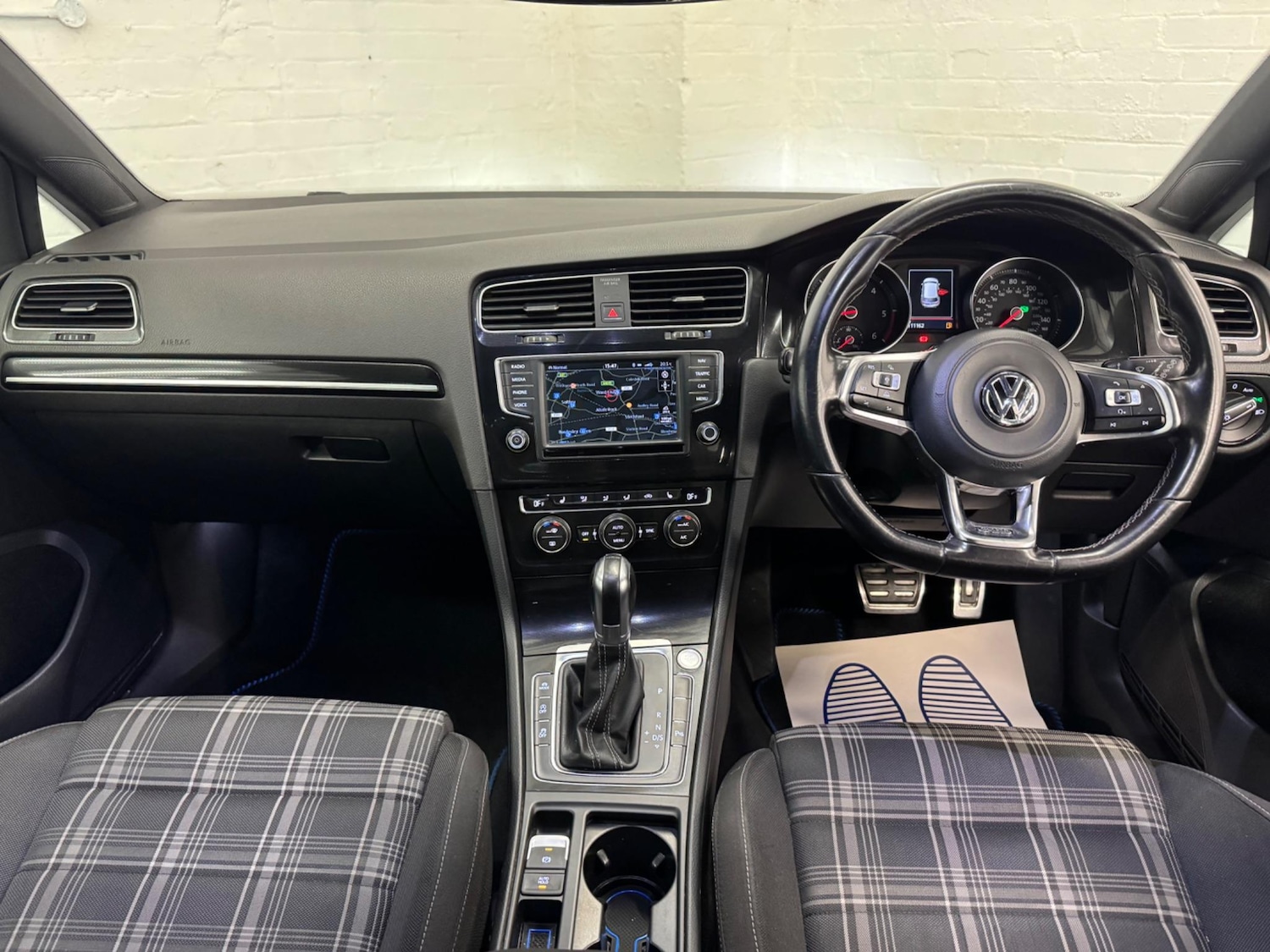 Used Volkswagen Golf 2016 for sale - 76276021: Photo 11