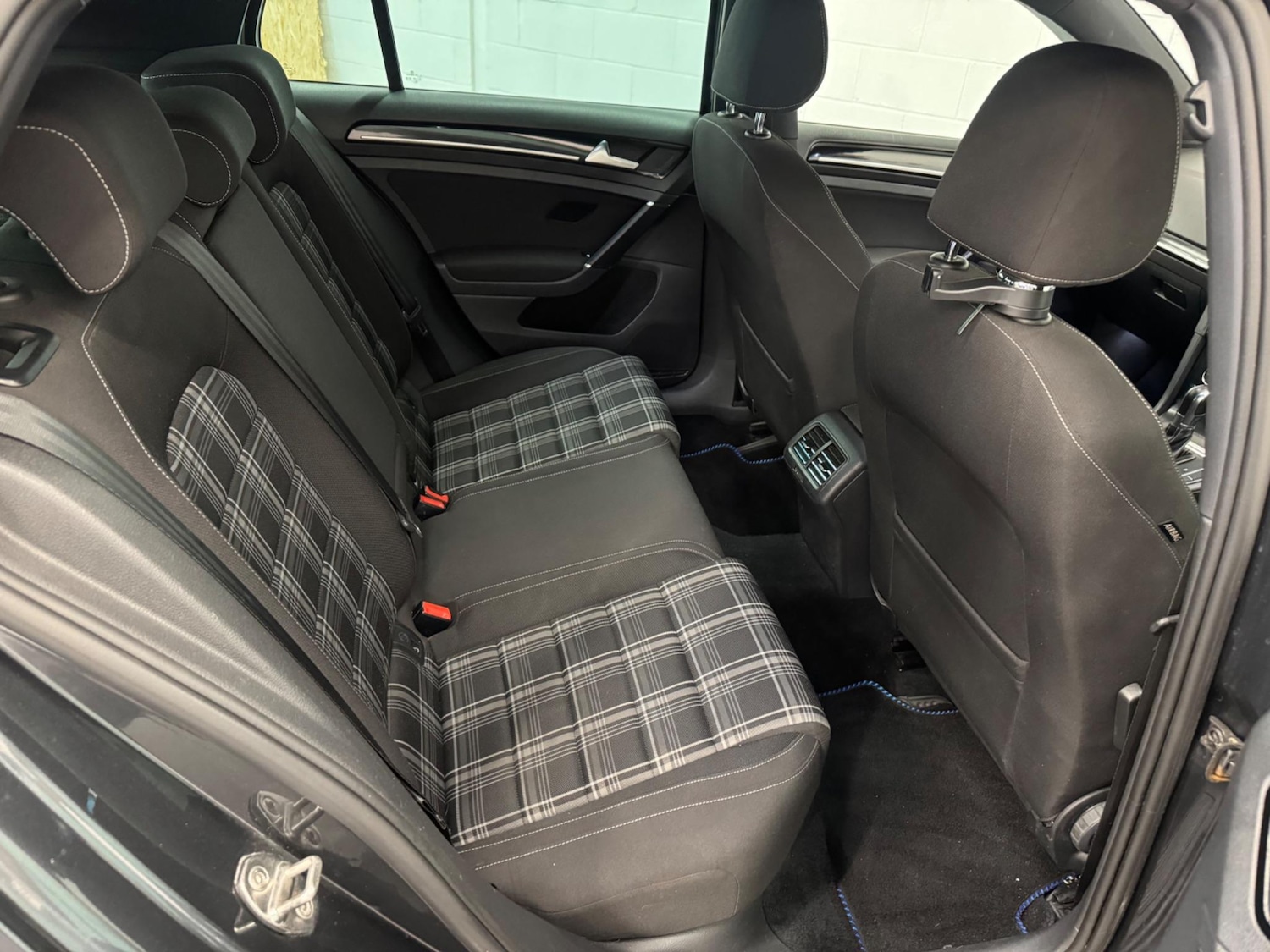 Used Volkswagen Golf 2016 for sale - 76276021: Photo 14