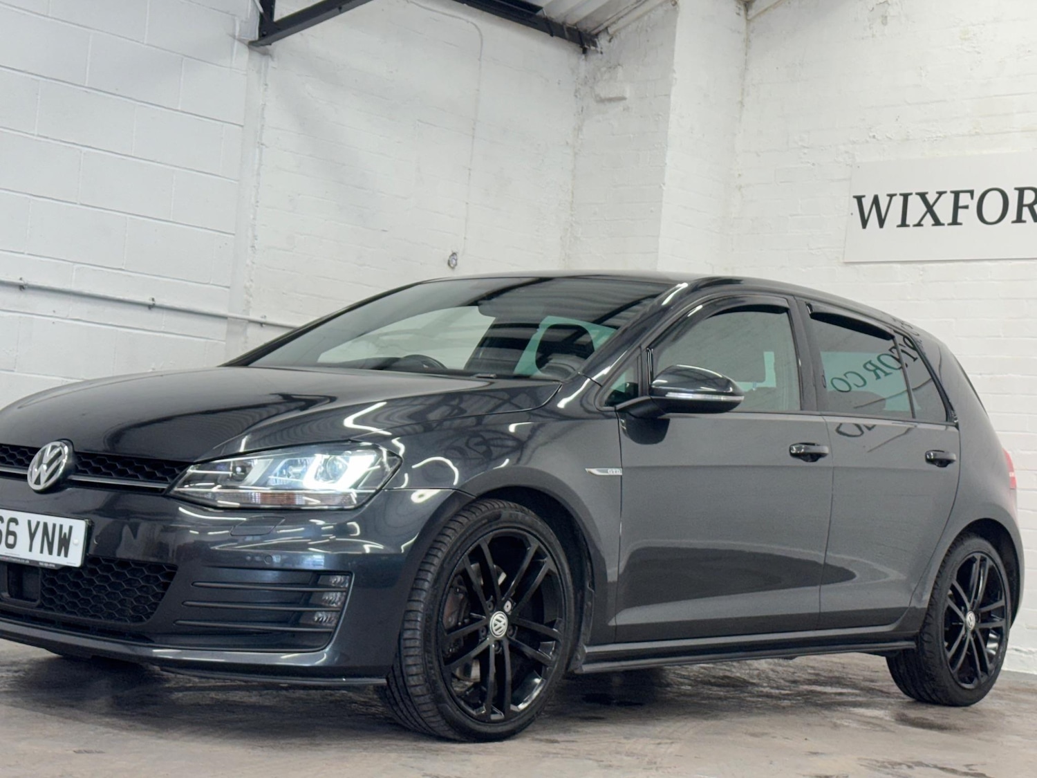 Used Volkswagen Golf 2016 for sale - 76276021: Photo 29