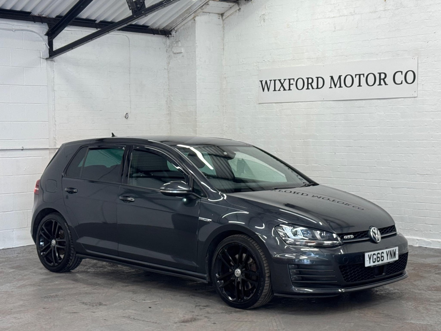 Used Volkswagen Golf 2016 for sale - 76276021: Photo 4