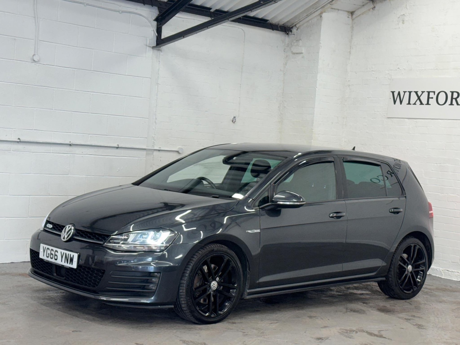 Used Volkswagen Golf 2016 for sale - 76276021: Photo 5