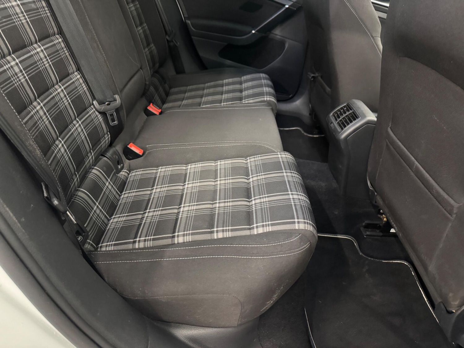 Used Volkswagen Golf 2015 for sale - 76936124: Photo 14