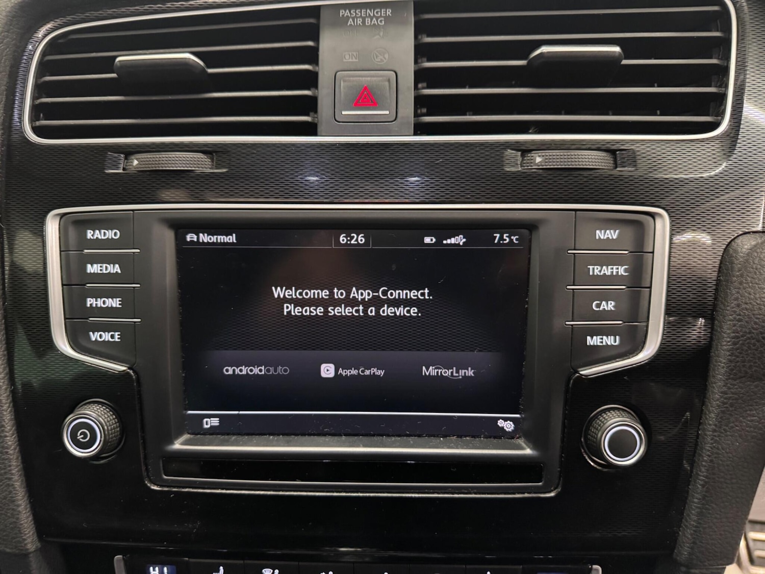 Used Volkswagen Golf 2015 for sale - 76936124: Photo 20