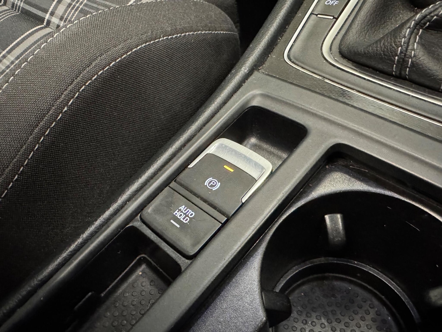 Used Volkswagen Golf 2015 for sale - 76936124: Photo 28