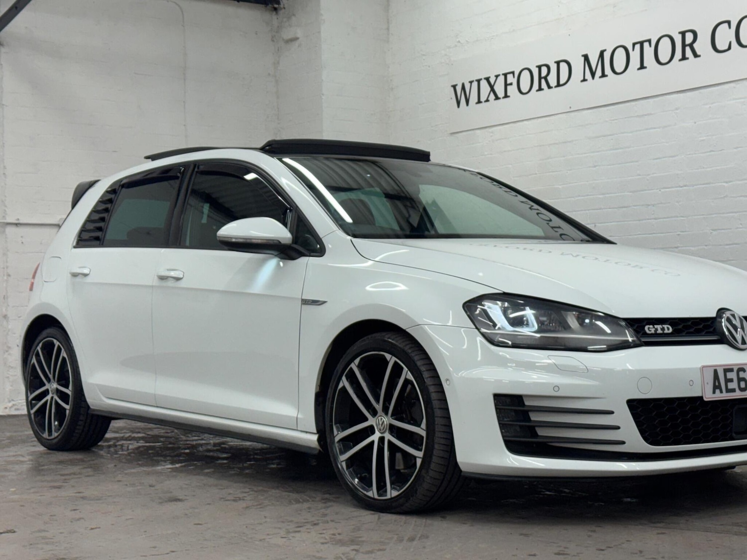 Used Volkswagen Golf 2015 for sale - 76936124: Photo 35