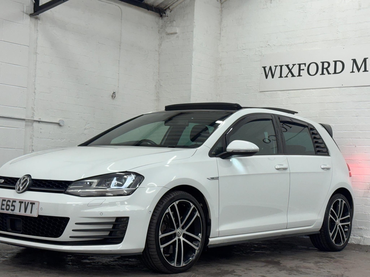 Used Volkswagen Golf 2015 for sale - 76936124: Photo 36