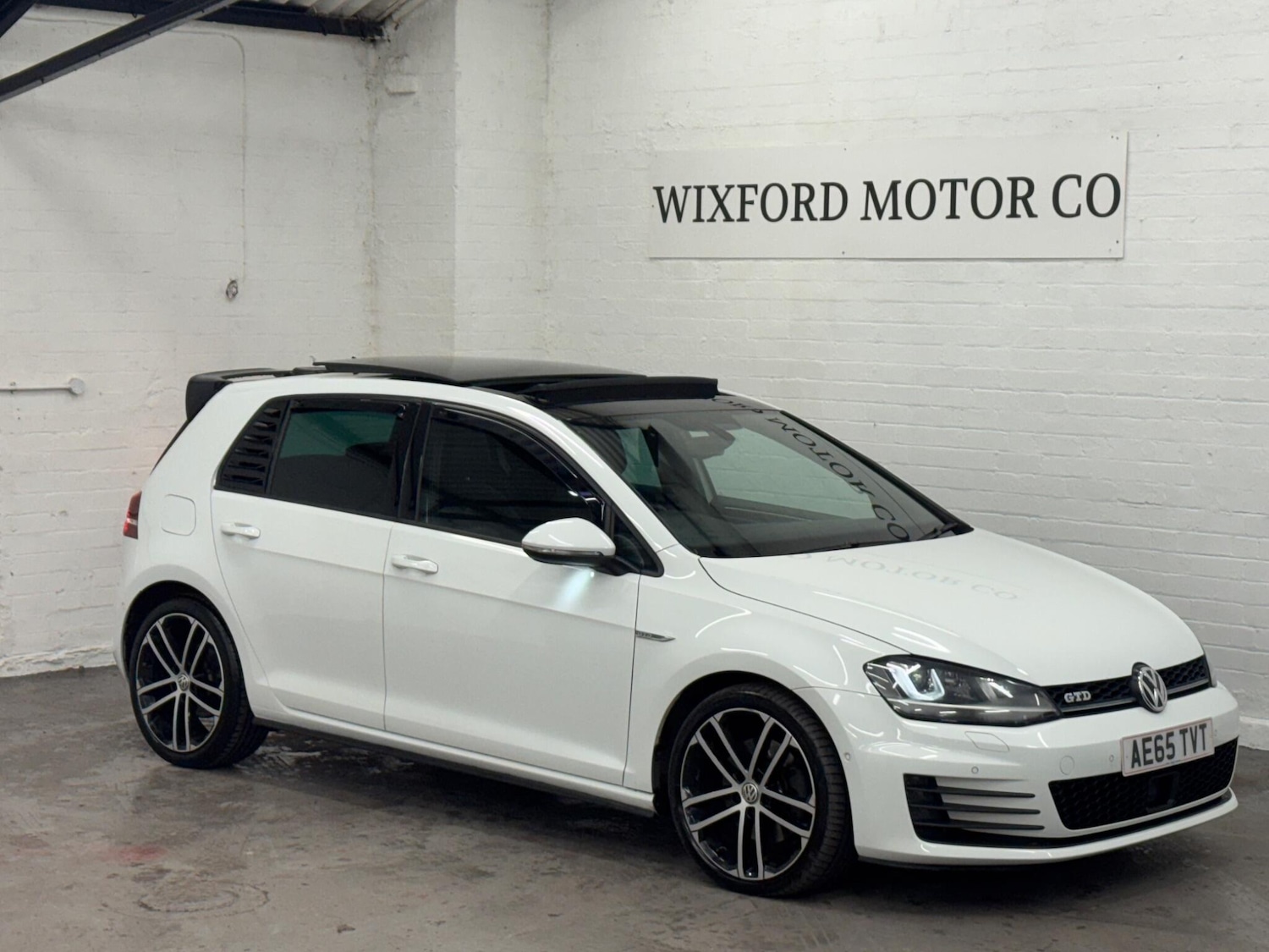 Used Volkswagen Golf 2015 for sale - 76936124: Photo 4