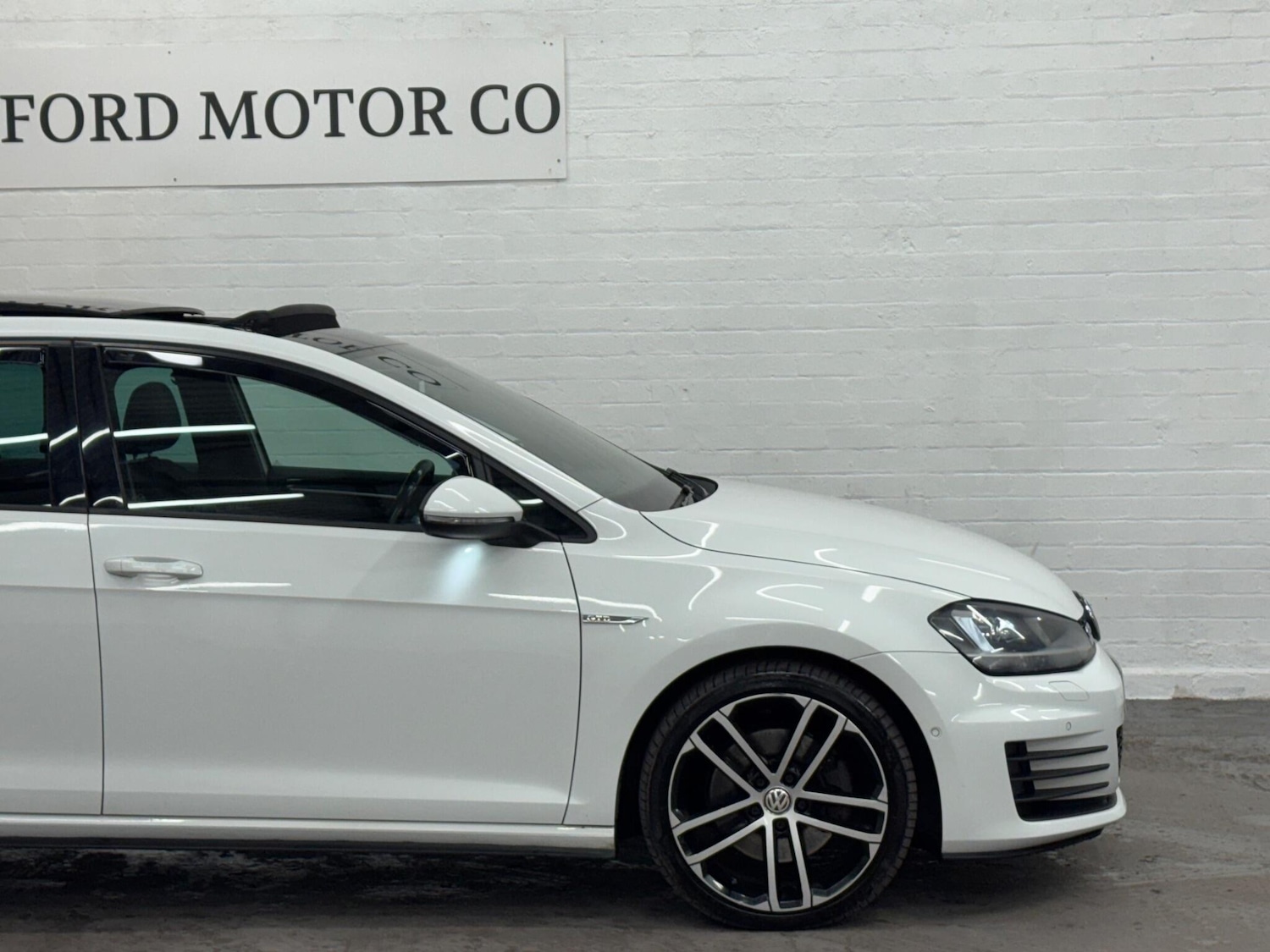 Used Volkswagen Golf 2015 for sale - 76936124: Photo 40