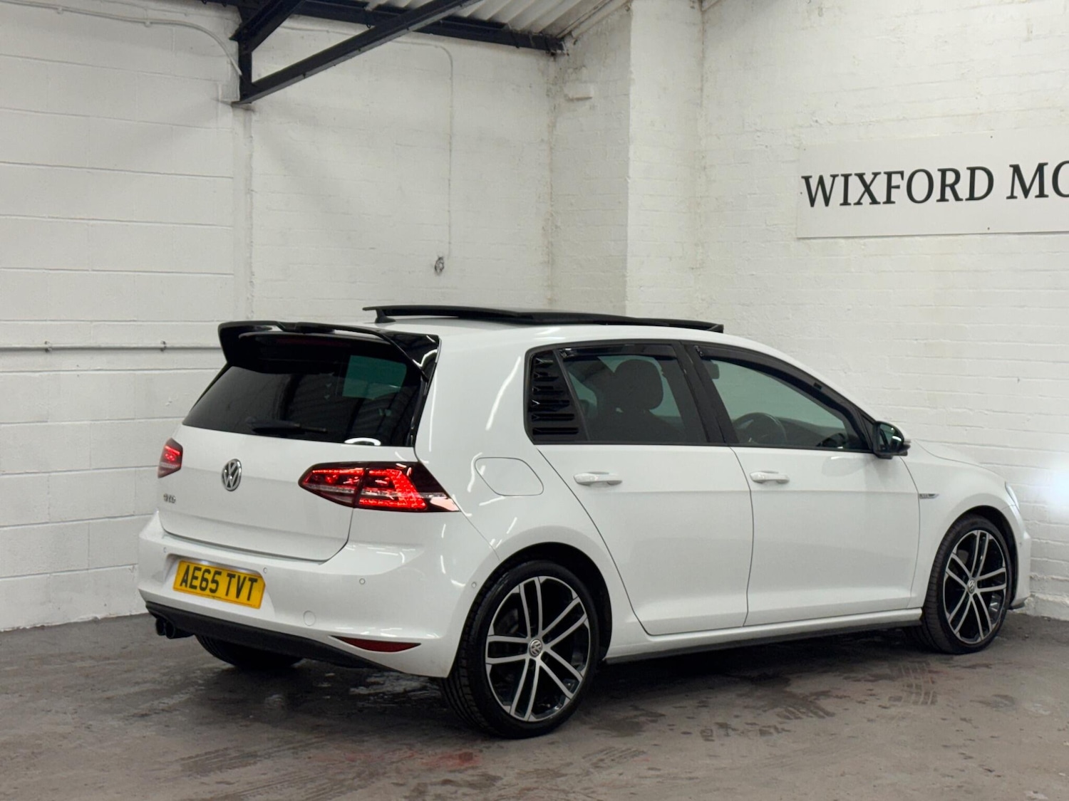 Used Volkswagen Golf 2015 for sale - 76936124: Photo 8