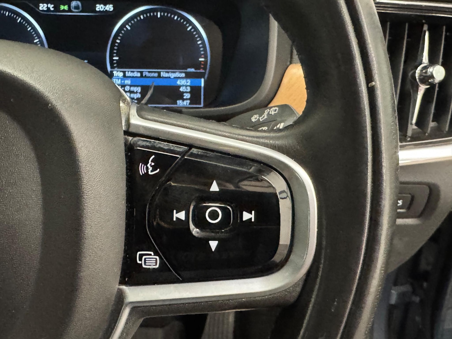 Used Volvo V90 2017 for sale - 76276003: Photo 24