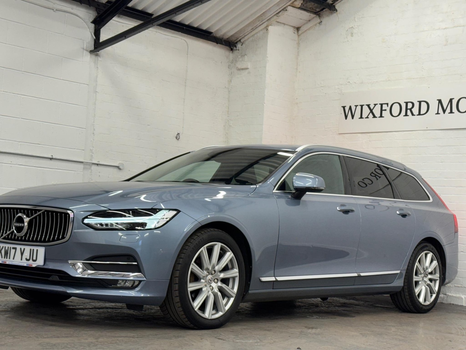 Used Volvo V90 2017 for sale - 76276003: Photo 42