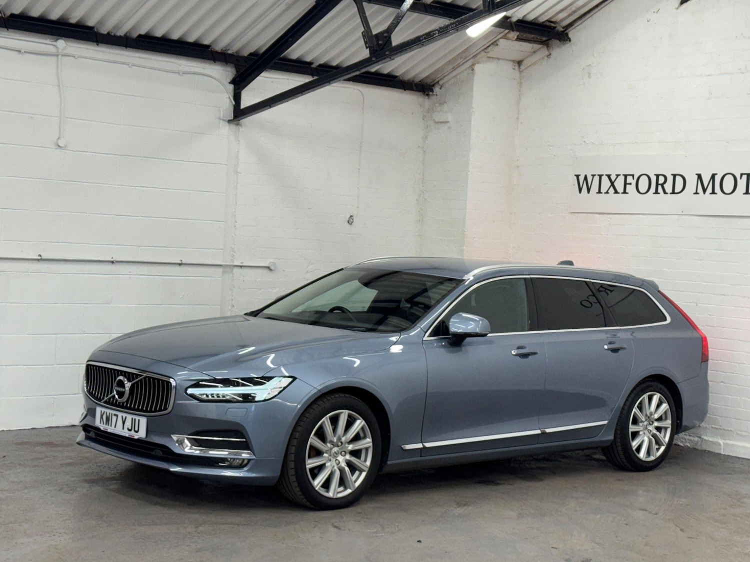 Used Volvo V90 2017 for sale - 76276003: Photo 5