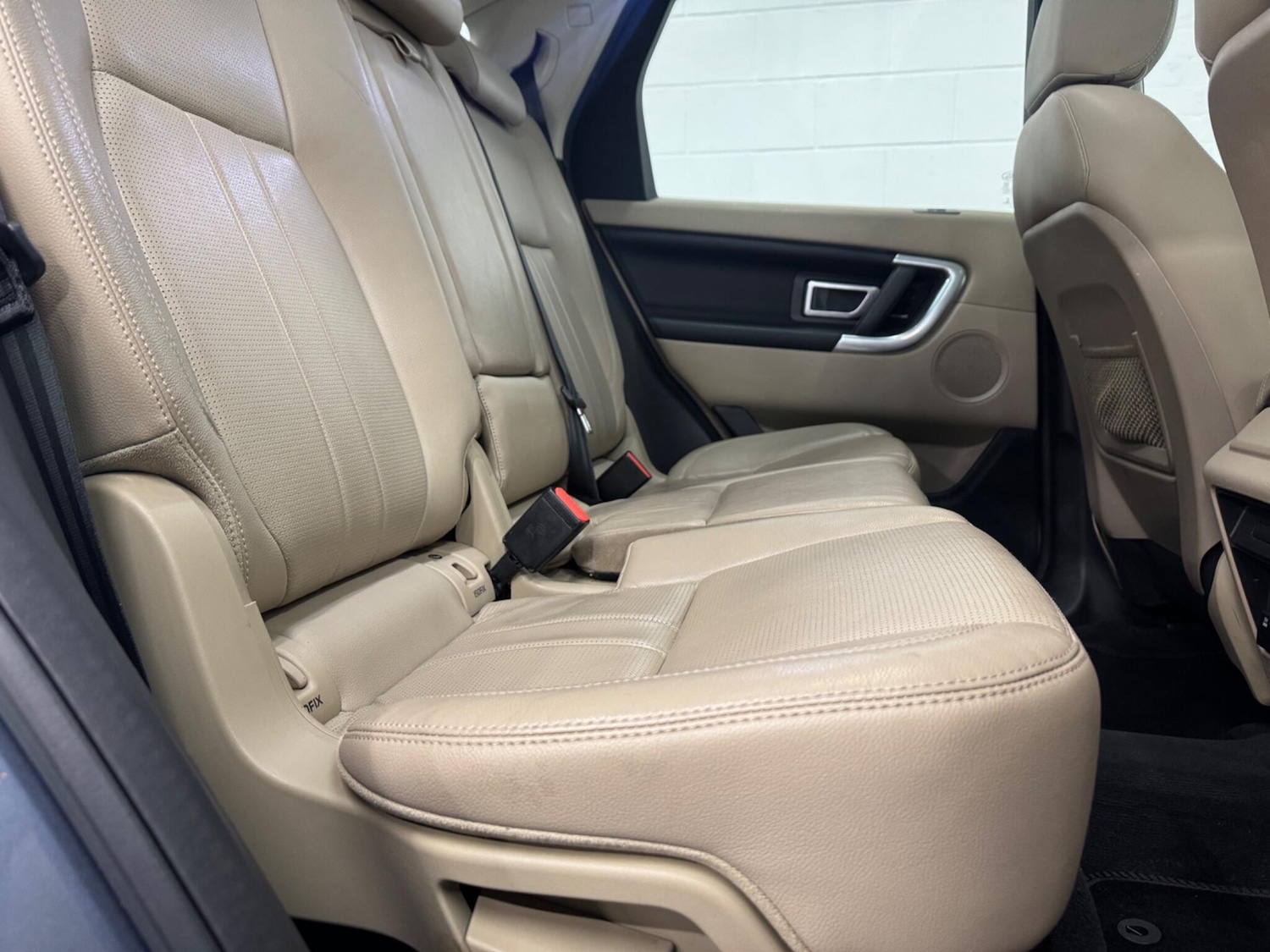 Used Land Rover Discovery Sport 2017 for sale - 76608104: Photo 17