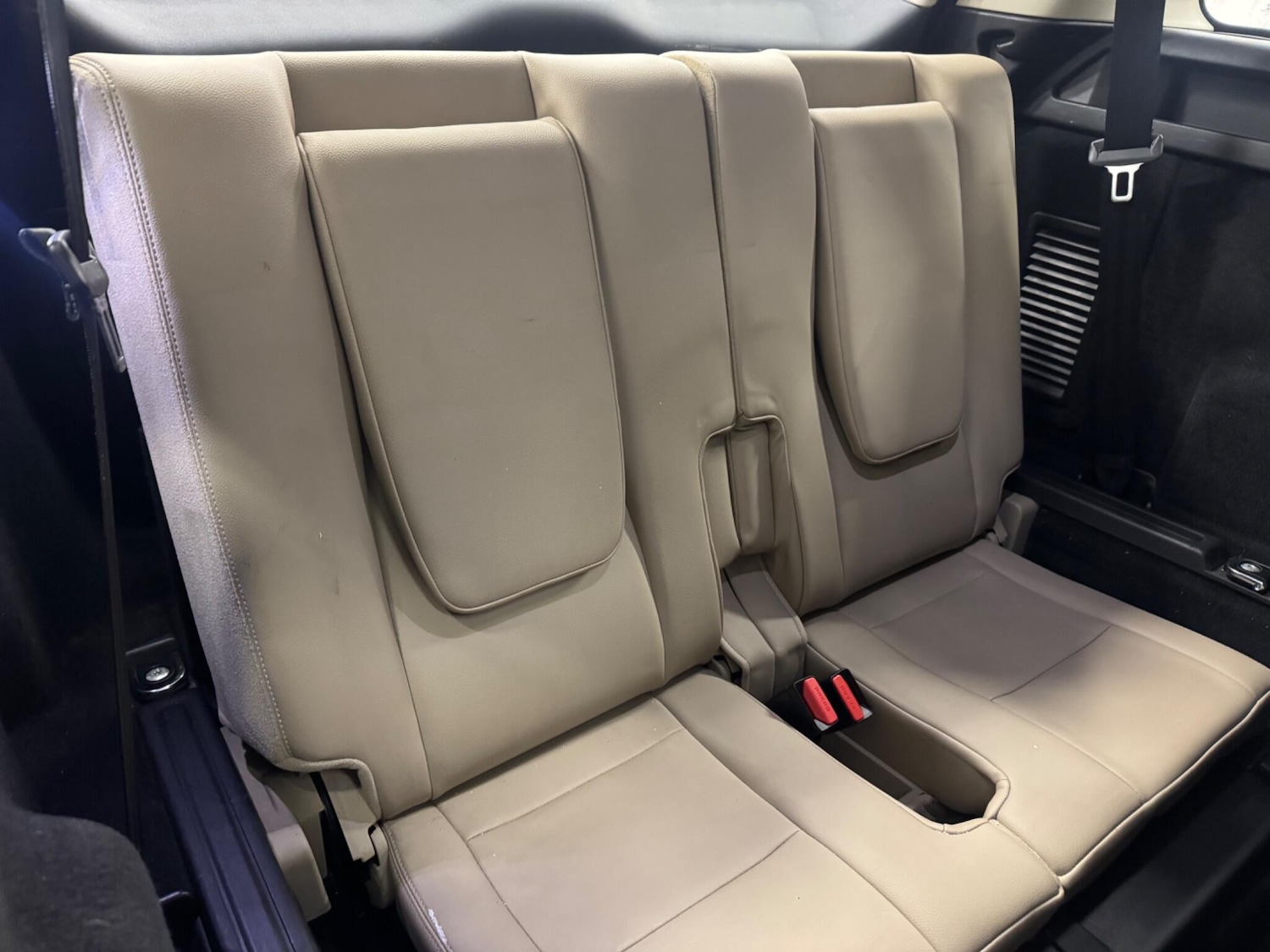 Used Land Rover Discovery Sport 2017 for sale - 76608104: Photo 19