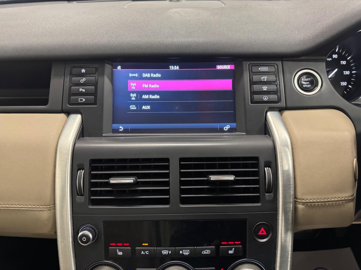 Used Land Rover Discovery Sport 2017 for sale - 76608104: Photo 23