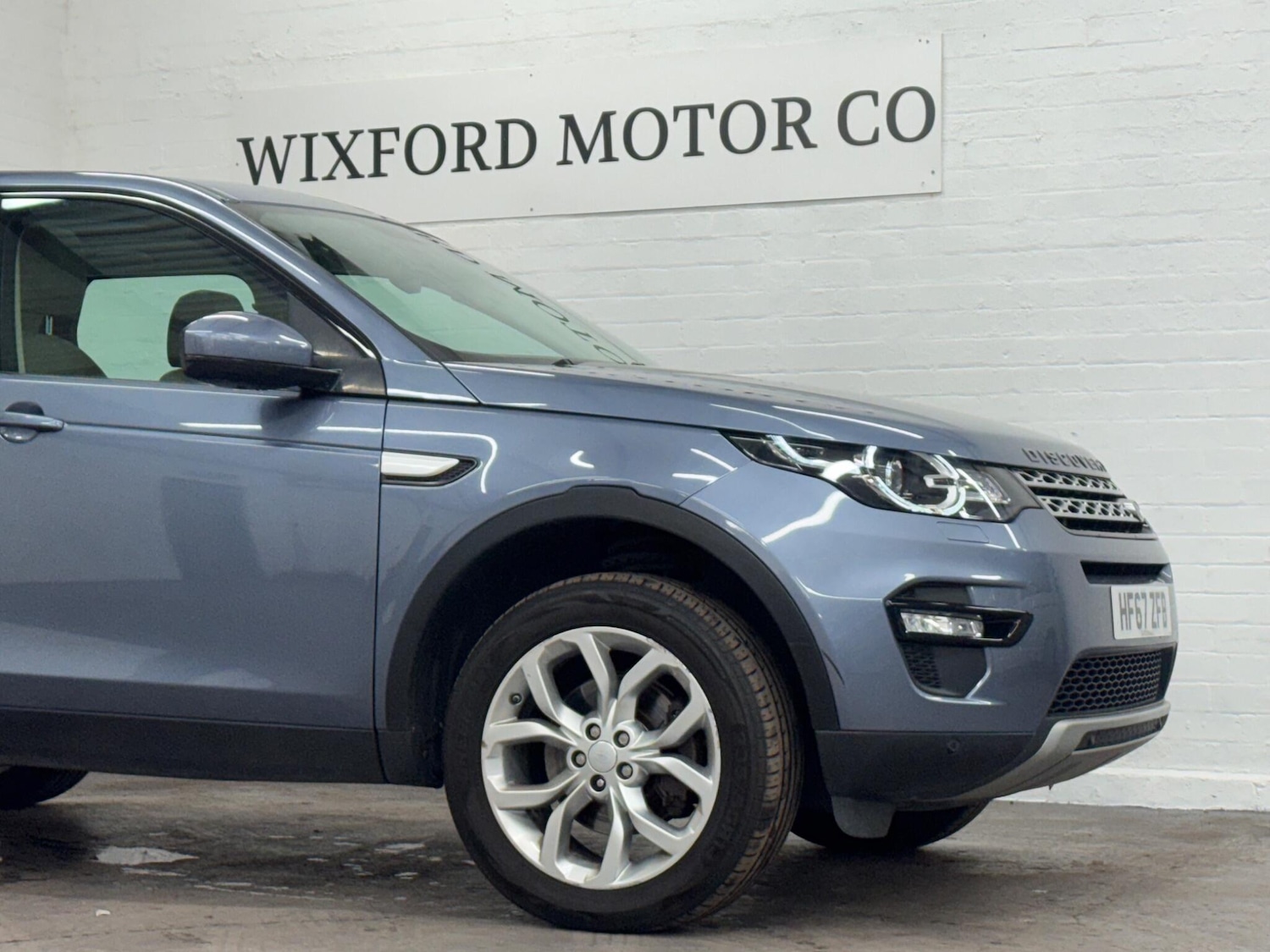 Used Land Rover Discovery Sport 2017 for sale - 76608104: Photo 46