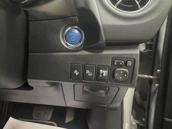 Used Toyota Auris 2018 for sale - 76275994: Photo 17