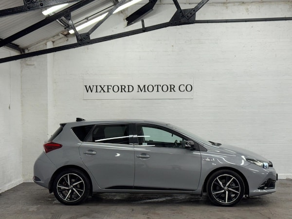 Used Toyota Auris 2018 for sale - 76275994: Photo 2