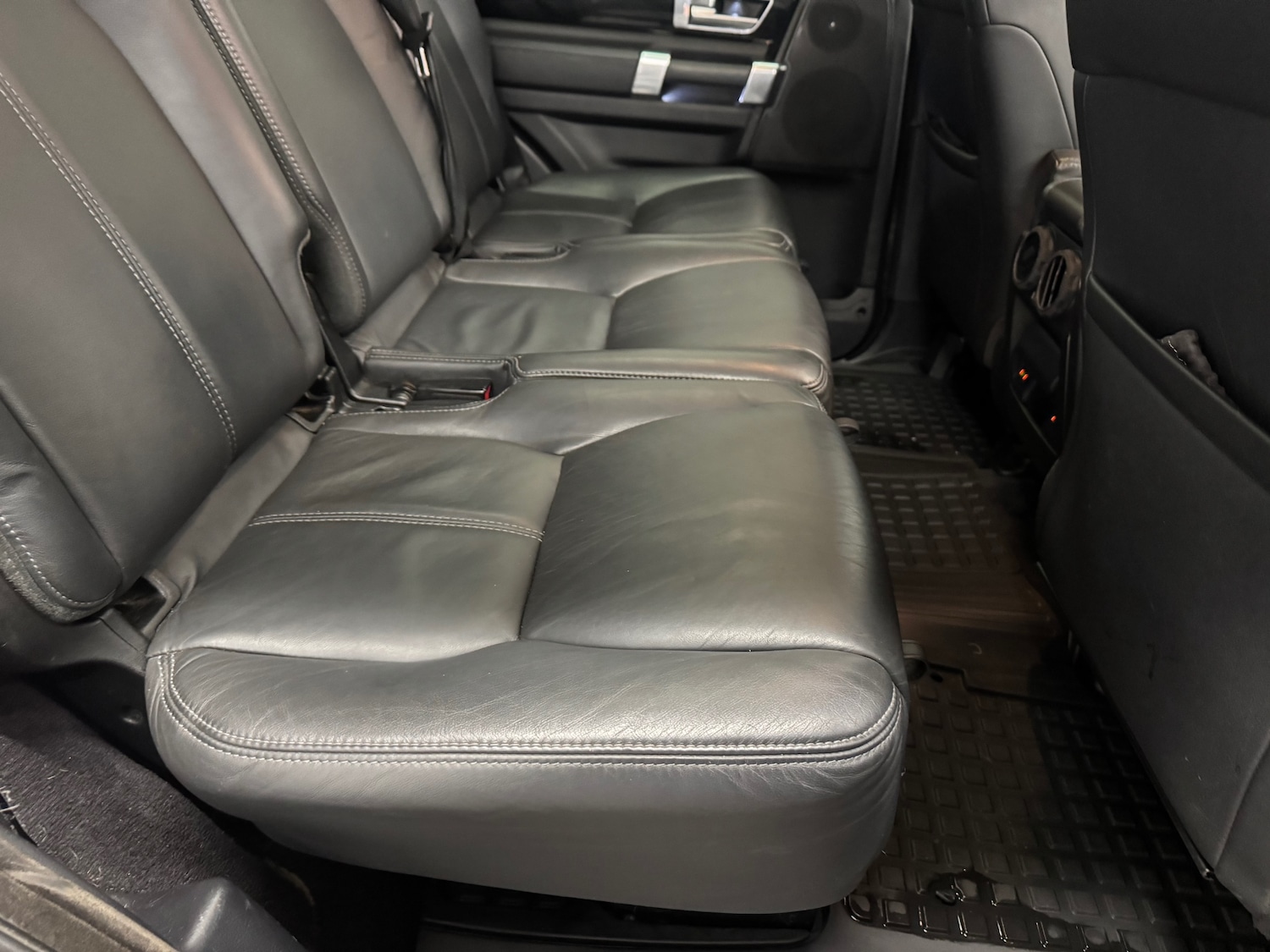 Used Land Rover Discovery 2016 for sale - 77136637: Photo 42