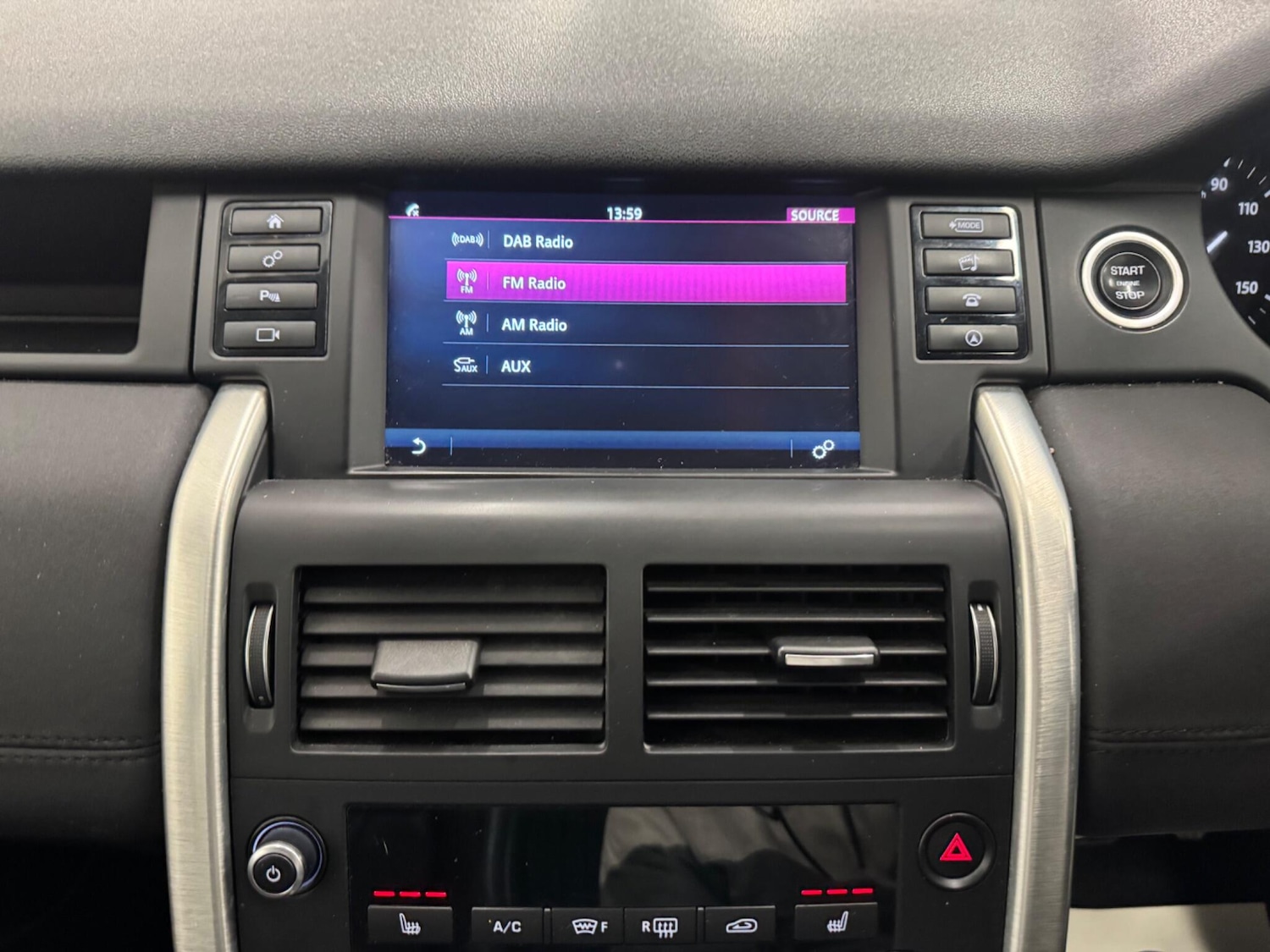 Used Land Rover Discovery Sport 2017 for sale - 76671714: Photo 22